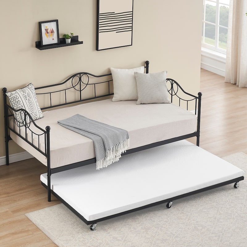 Twin Size Daybed with Trundle