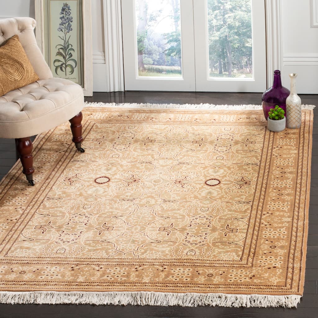 SAFAVIEH Hand-Knotted Versailles Albane Wool Rug - 6' x 9'