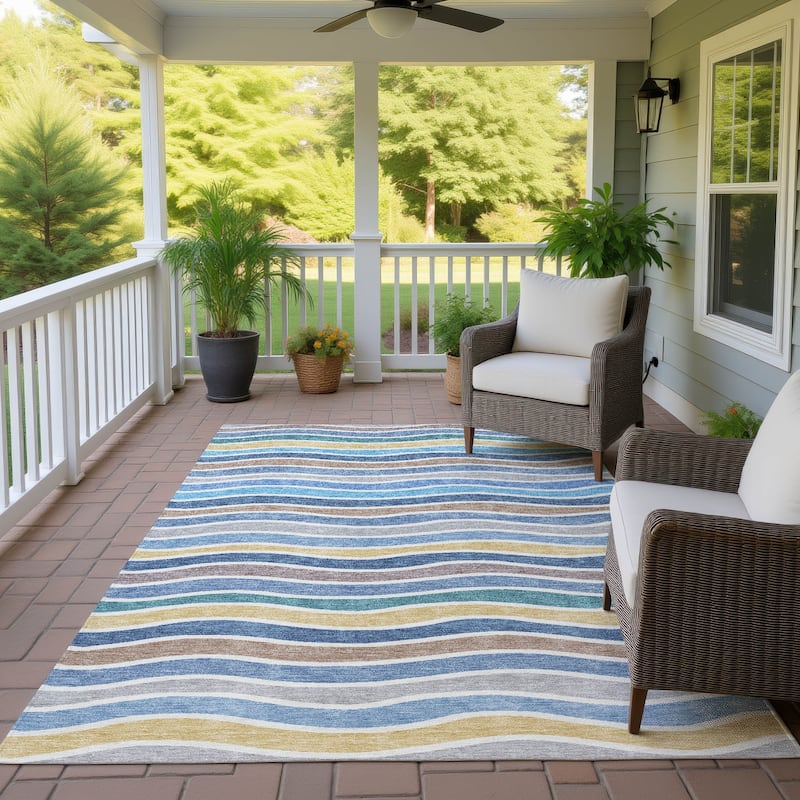 Machine Washable Indoor/ Outdoor Contemporary Stripe Chantille Rug