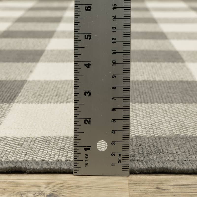 Style Haven Gingham Check Indoor/Outdoor Area Rug..