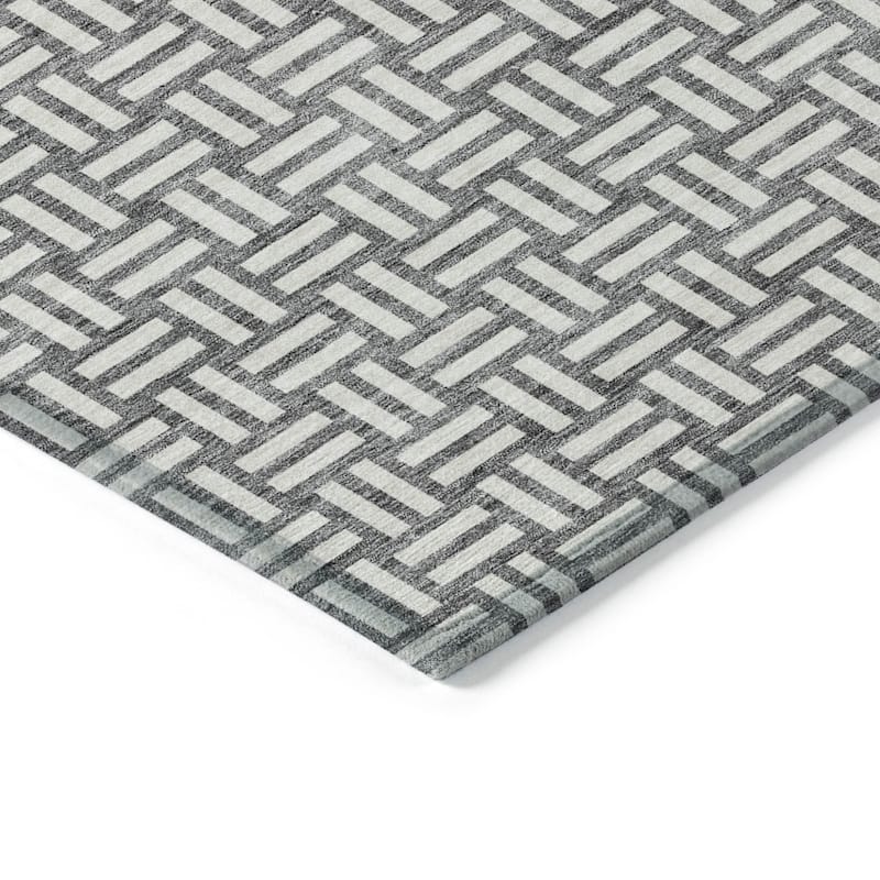 HomeRoots Geometric Transitional Rectangle Outdoor Rug