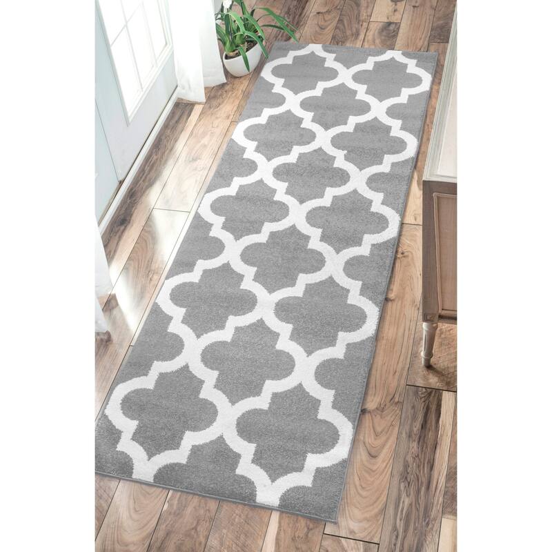 Nuloom Luna Geometric Trellis Area Rug