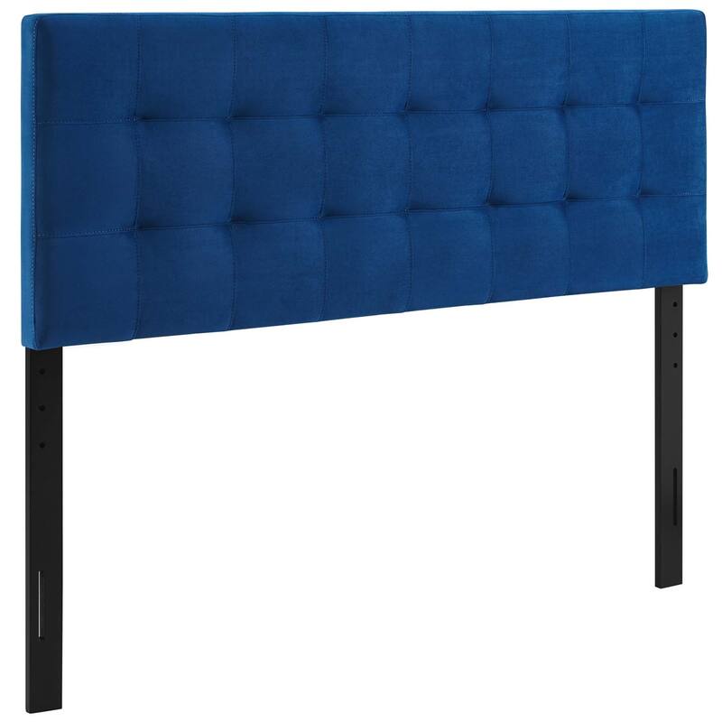 Carson Carrington Labbgard Queen-size Biscuit Tufted Velvet Headboard