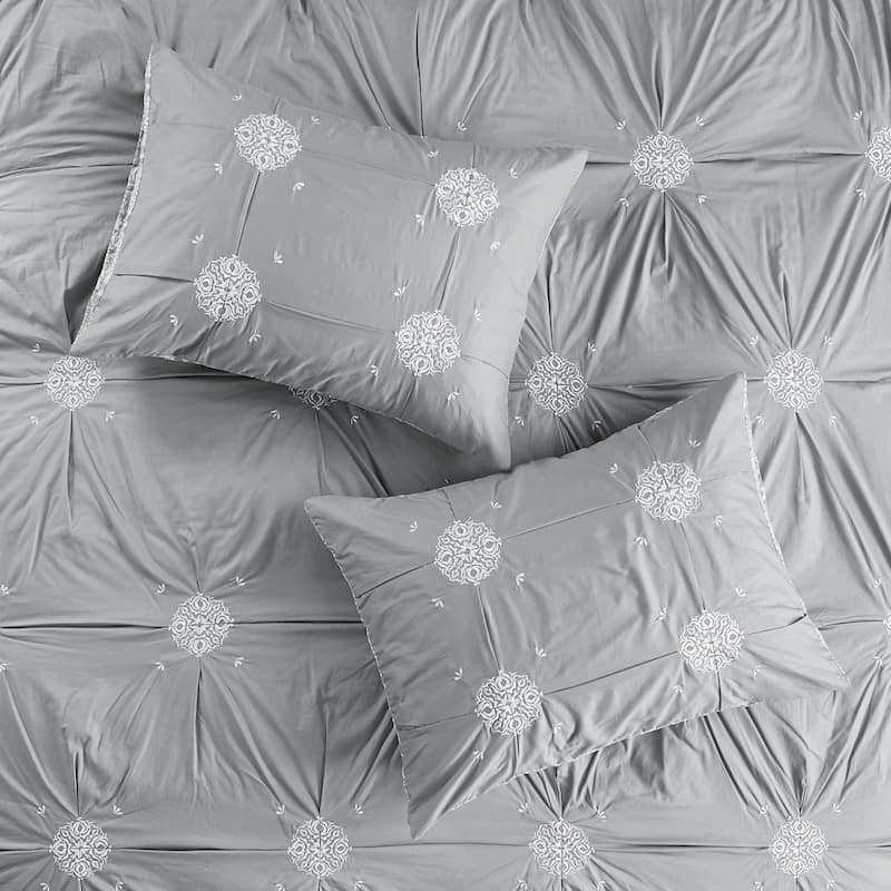 Madison Park Edna Embroidered Cotton Reversible Duvet Cover Set