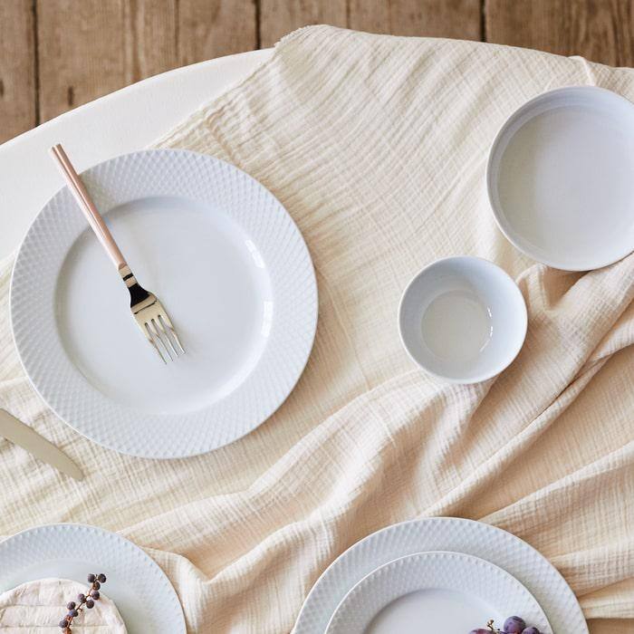 Lyngby Porcelæn Rhombe Bowl, White - Ø: 5.1"