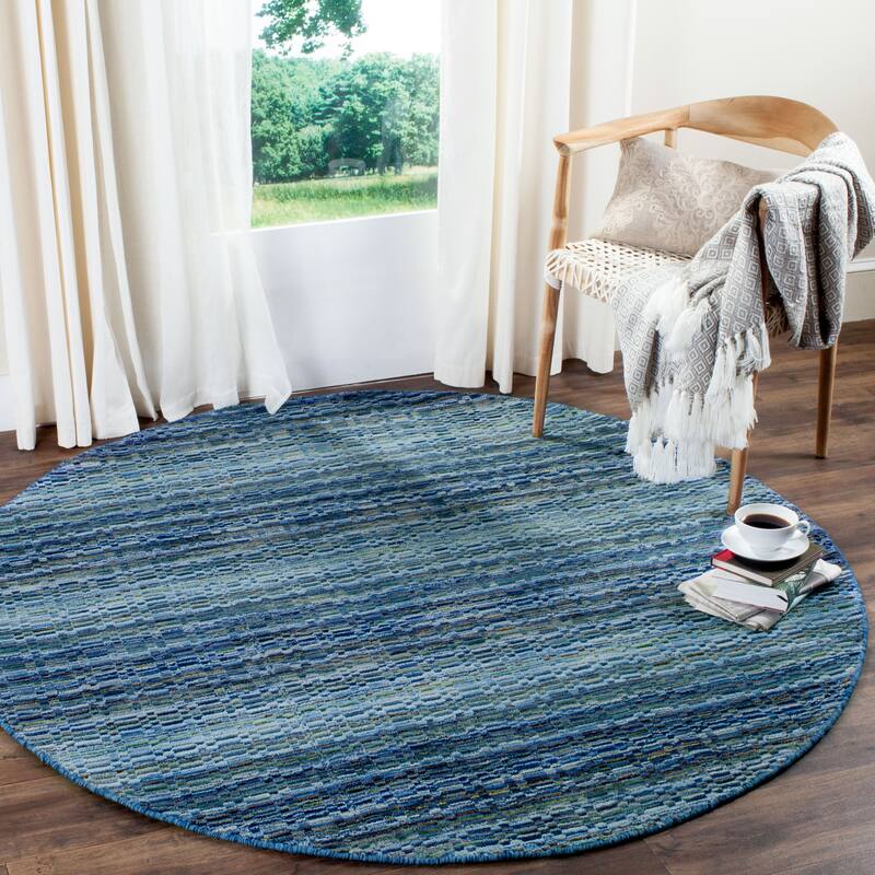 SAFAVIEH Handmade Himalaya Faygah Modern Wool Rug - 6' Round - Blue/Multi