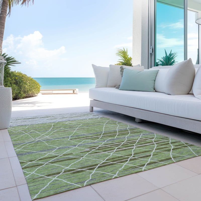 Machine Washable Indoor/ Outdoor Modern Global Chantille Rug