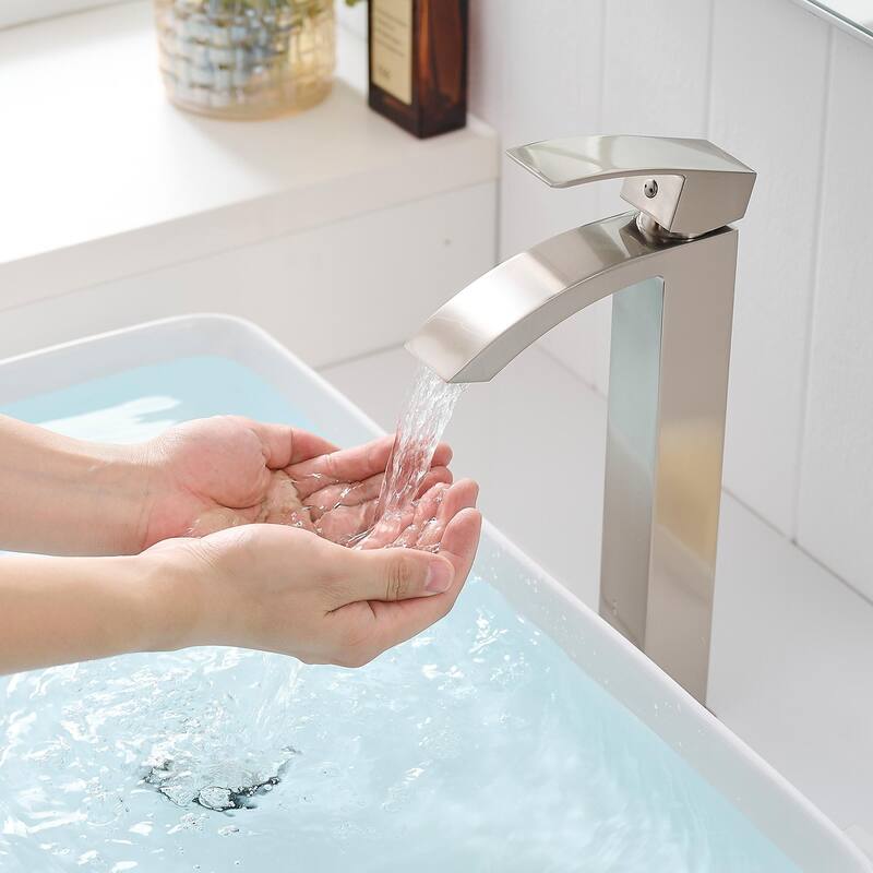Single Hole Bathroom Tap Modern Single Handle