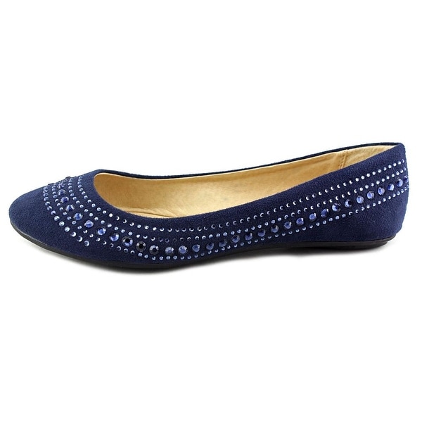cl laundry shoes flats