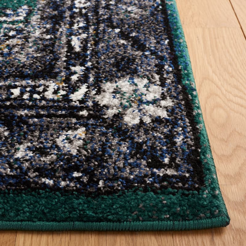 SAFAVIEH Vintage Hamadan Gertie Traditional Oriental Rug