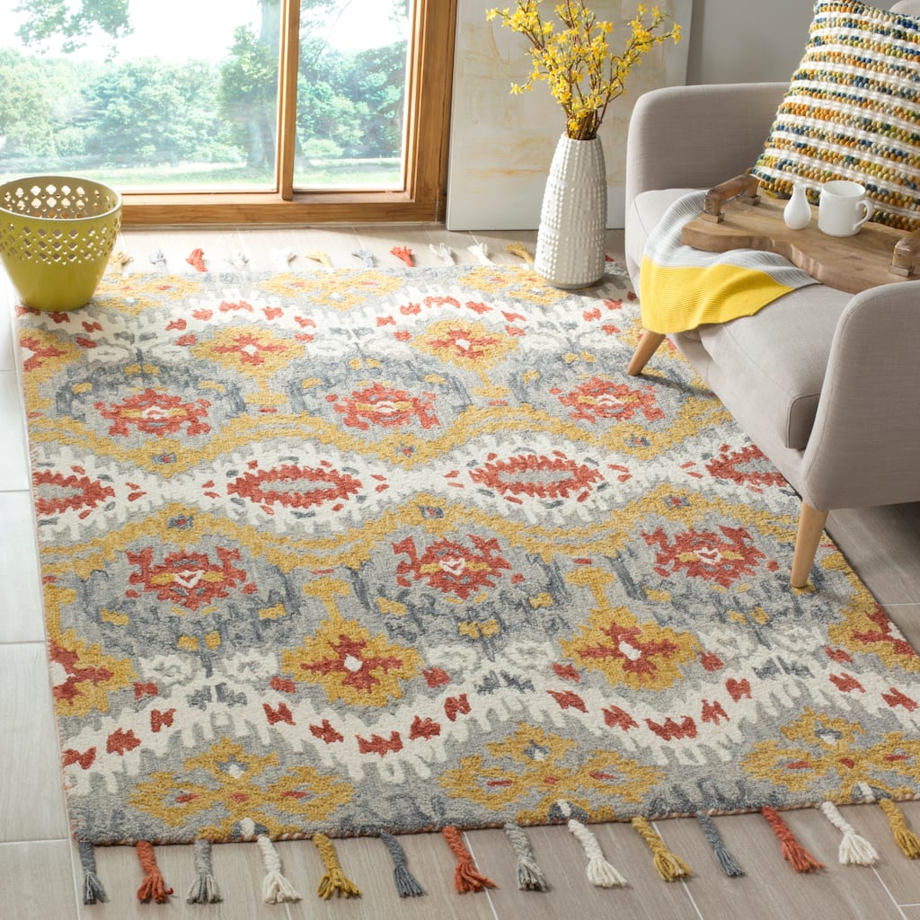 SAFAVIEH Handmade Suzani Latarsha Boho Tribal Wool Rug