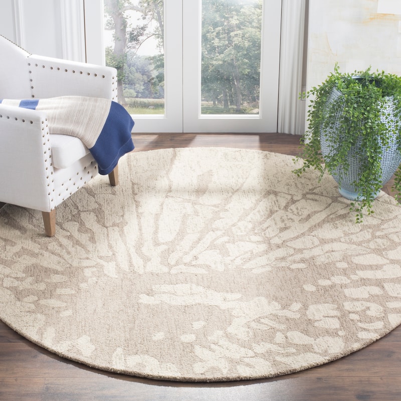 SAFAVIEH Handmade Bella Manisha Modern Abstract Wool Rug - 6' Round - Winter Taupe
