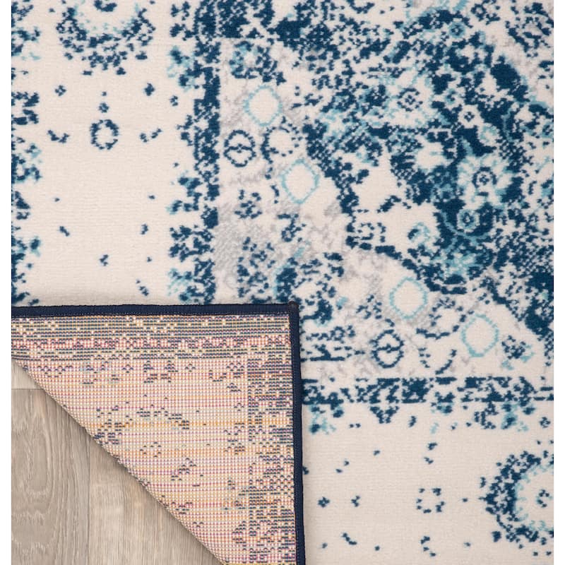 World Rug Gallery Vintage Oriental Distressed Medallion Rug