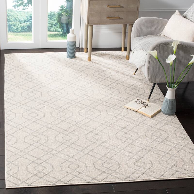 SAFAVIEH Amherst Aureliane Modern Rug - 4' x 6' - Ivory/Light Grey