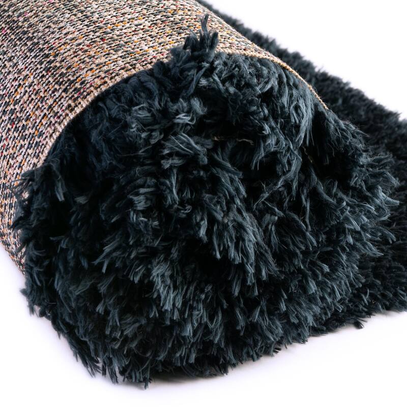 Shag Arum Shag Collection Area Rug