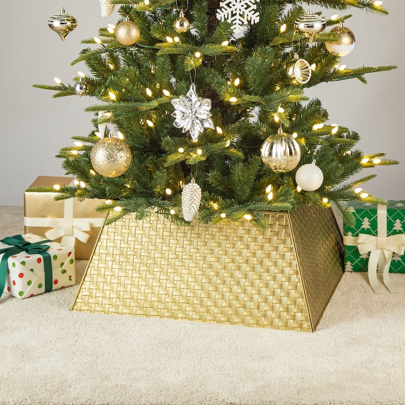 Glitzhome 25.75"L Trapezoid Glossy Metal Weave Christmas Tree Collar - 25.5"L - Gold