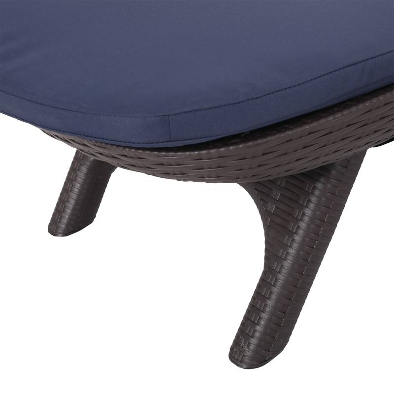 Outdoor Chaise Lounge Chair with Cushion, Adjustable Backrest Recliner Sun Lounger