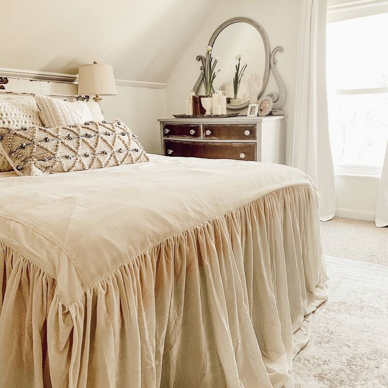 HiEnd Accents Luna Washed Linen Romantic Shabby Chic 3 Piece Bedspread Set