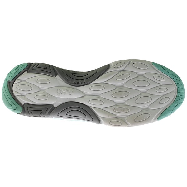 walking shoes with memory foam insoles