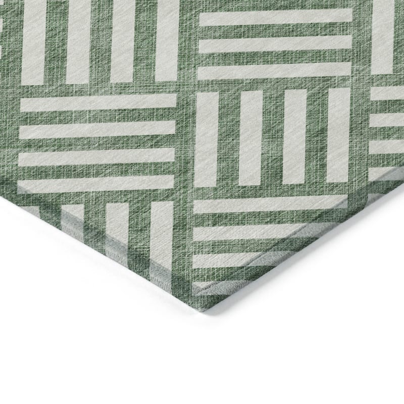 HomeRoots Geometric Transitional Rectangle Outdoor Rug