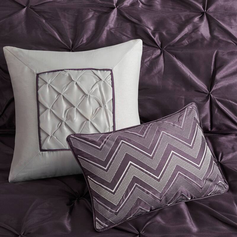 GDF Studio - Laurel 7-Piece Tufted Comforter Set with Decorative Pillows
