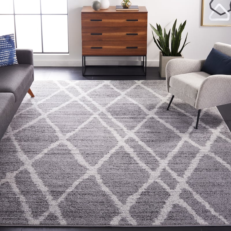 SAFAVIEH Adirondack Shukrie Trellis Rug - 8' x 10' - Ivory/Silver
