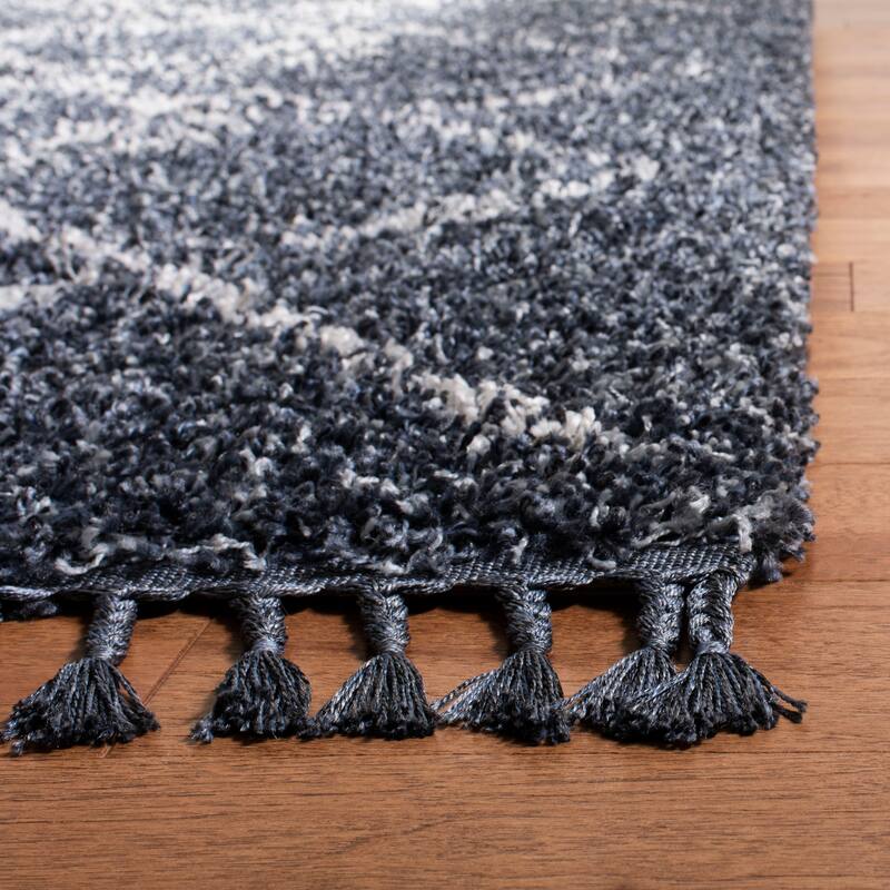 SAFAVIEH Pro Lux Shag Nazmije Moroccan Tassel 2.4-inch Thick