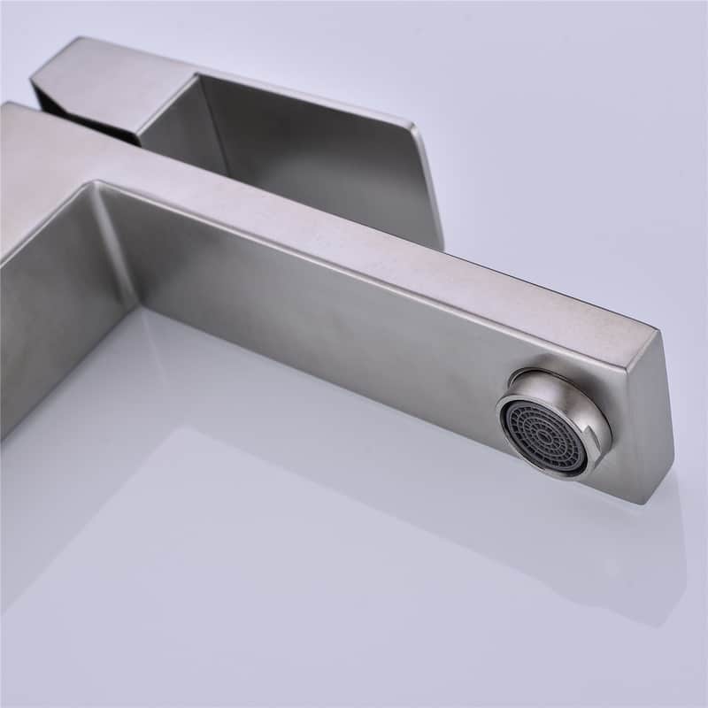 Single Handle Single Hole Lavatory Bathroom Faucet