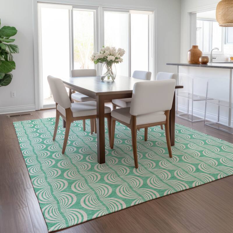 Machine Washable Indoor/ Outdoor Wavy Modern Chantille Rug