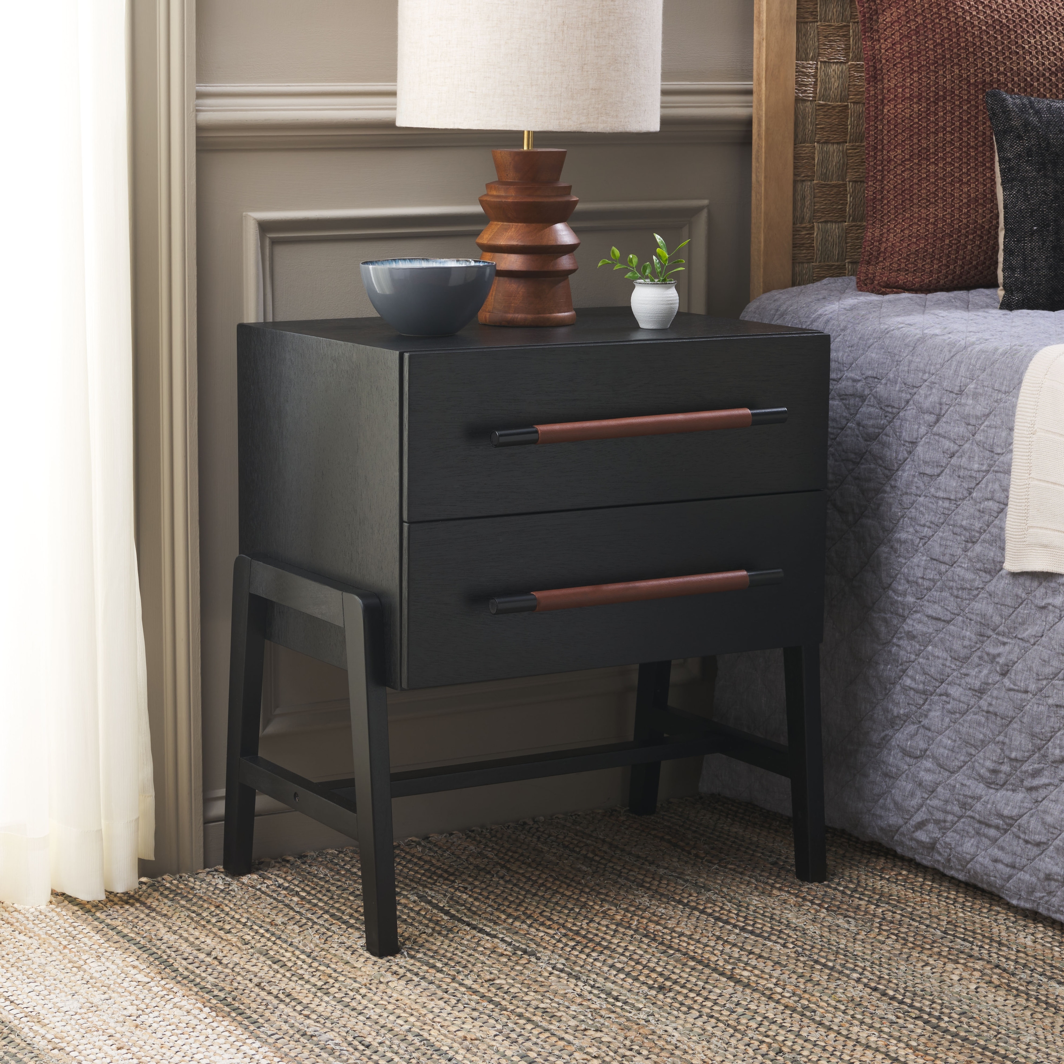 SAFAVIEH Tiona 2-Drawer Nightstand