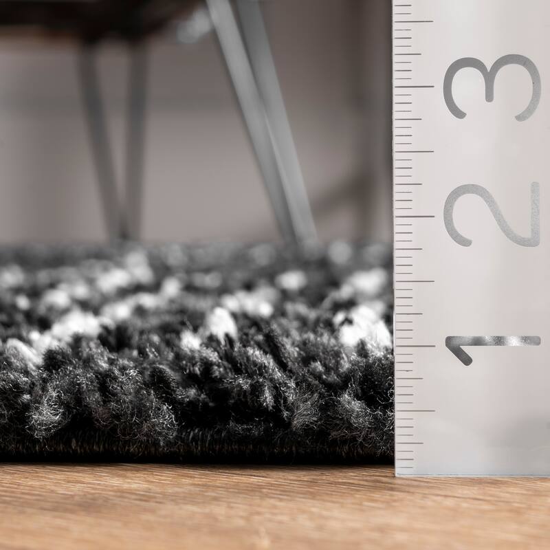 Nuloom Denton Diamond Shag Tassel Area Rug