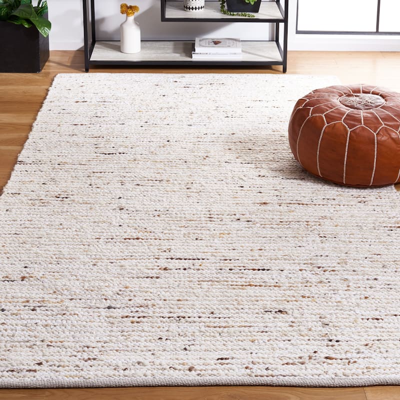 SAFAVIEH Handmade Natura Mayke Wool & Cotton Rug - 4' x 6' - Ivory/Gold - Rectangle