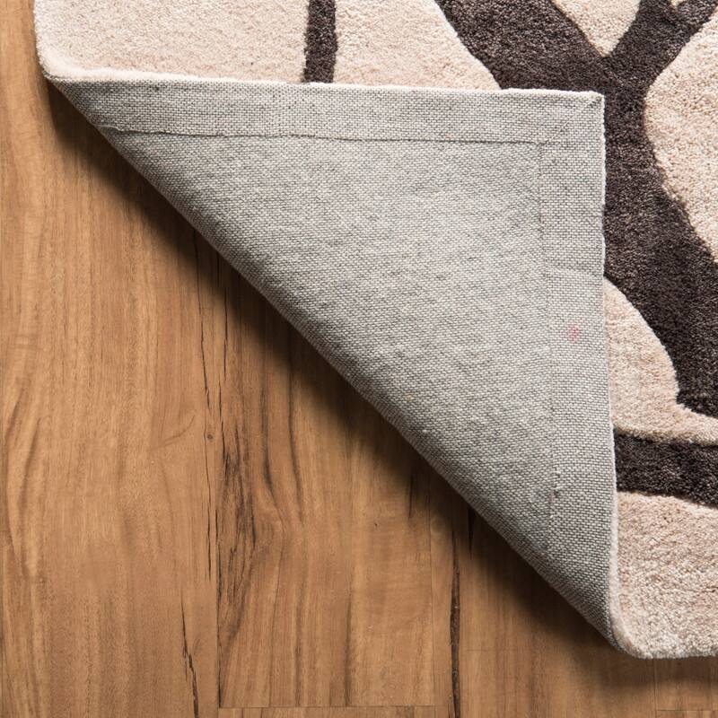 Linon Trio Collection Black/ Tan Tree Silhouette Modern Area Rug