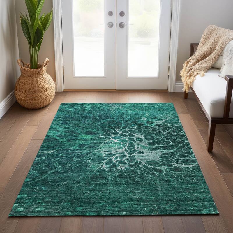 Machine Washable Indoor/ Outdoor Chantille Modern Floral Rug