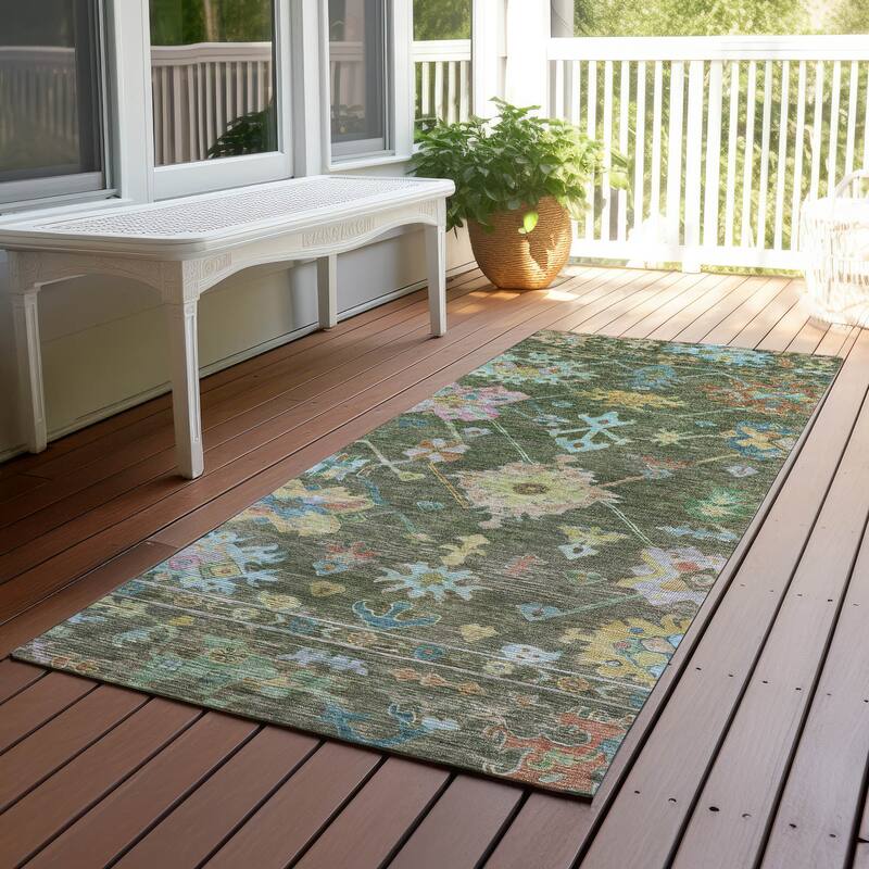 Machine Washable Indoor/ Outdoor Boho Traditional Chantille Rug - 2'3" x 7'6" - Fern