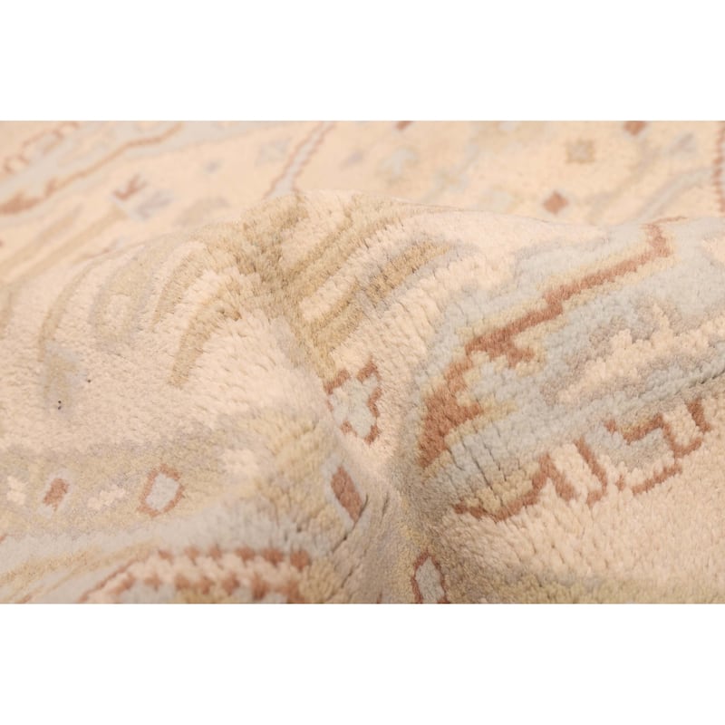 ECARPETGALLERY Hand-knotted Royal Oushak Ivory Wool Rug - 5'0 x 5'0