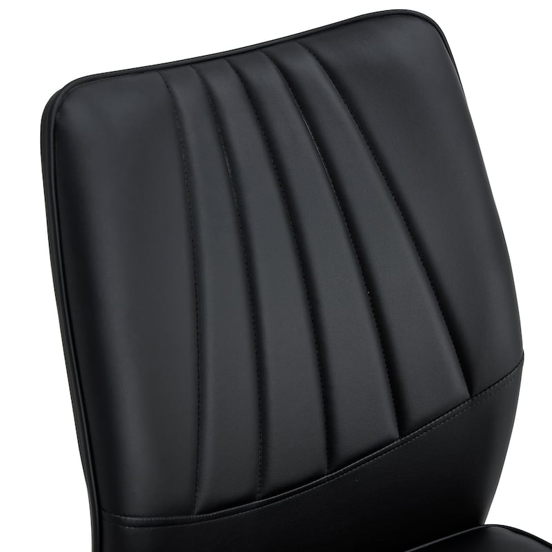 Four Dining Chairs, Modern Chairs From The Middle Ages, Made Of Pu Material Cushion And Metal Legs
