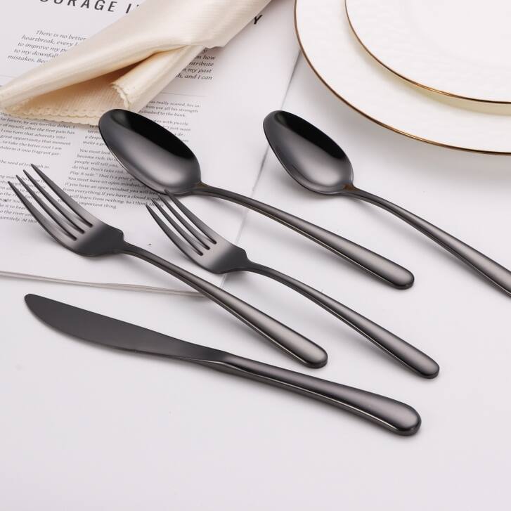 20 Pc Flatware Set Silver with White/Black Colorblock Handles