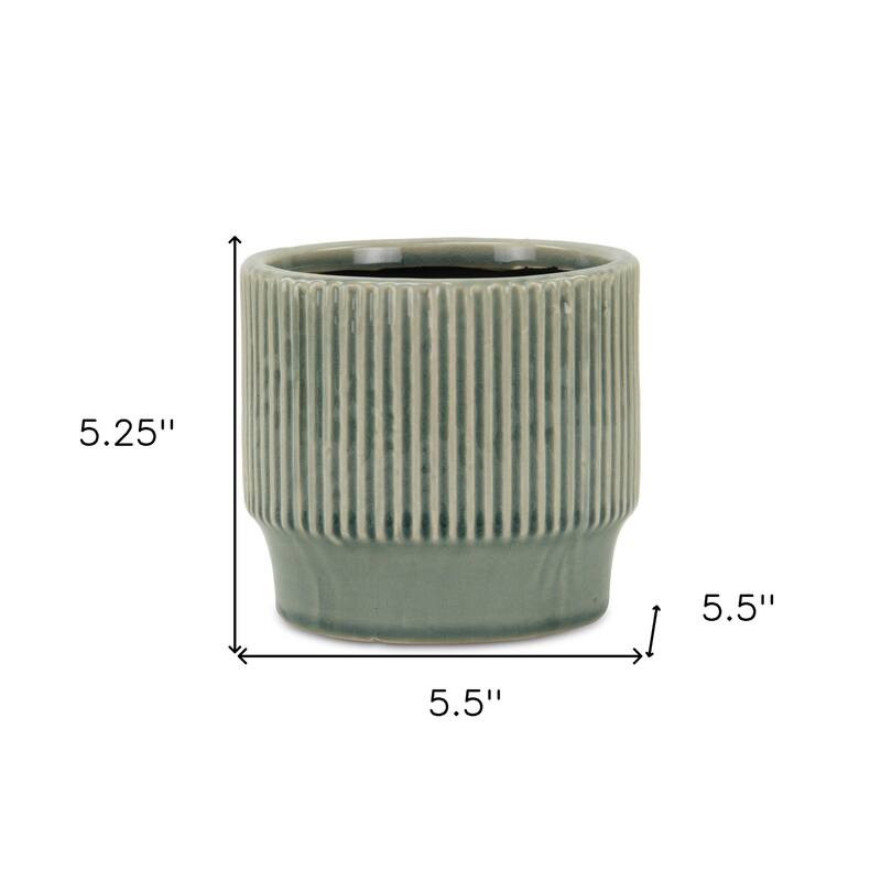 HomeRoots Green Ceramic 41 Ounce Striped Round Distressed Pot Planter - 5.50 in. x 5.25 in. x 5.50 in.