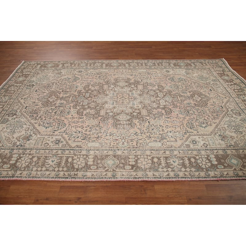Hand Knotted Oriental 100% Wool Carpet Traditional Medallion Peach Tabriz Area Rug - 9' 8'' X 6' 4''