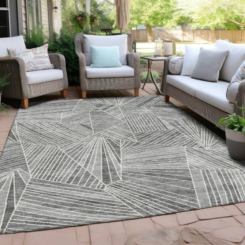 Machine Washable Indoor/ Outdoor Chantille Modern Mosaic Rug - Gray - 3' x 5'
