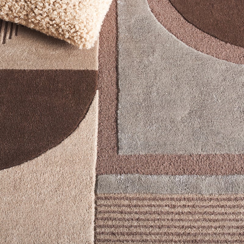 SAFAVIEH Handmade Fifth Avenue Threasa Mid-Century Modern Viscose Rug