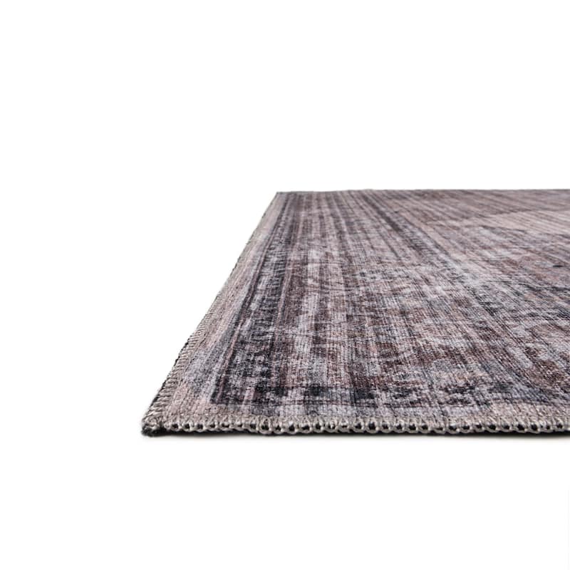 Traditional Shara Collection Area Rug