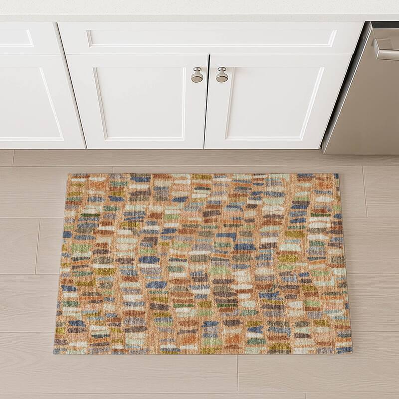 Machine Washable Indoor/ Outdoor Modern Mosaic Chantille Rug