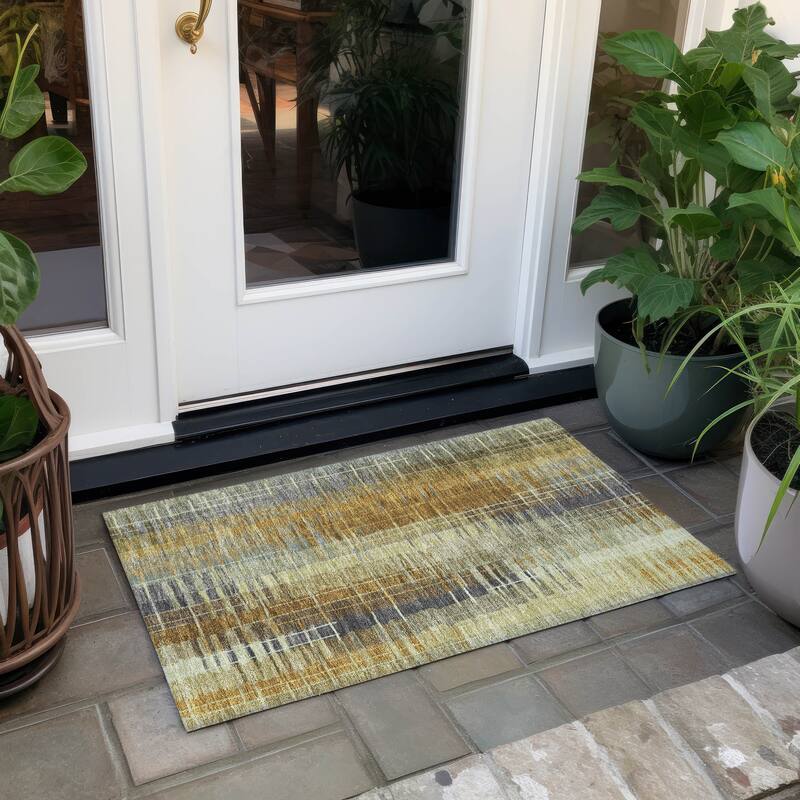 Machine Washable Indoor/ Outdoor Contemporary Aaron Chantille Rug - Aloe - 1'8" x 2'6"
