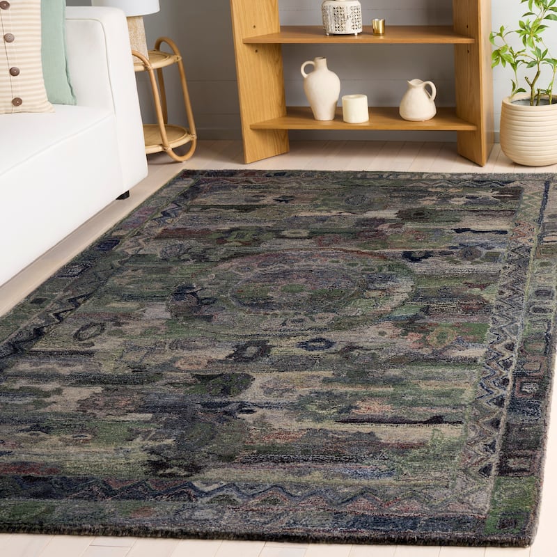 SAFAVIEH Handmade Anatolia Ramzia Traditional Rug