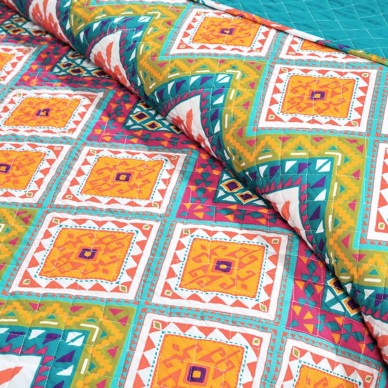 Lush Decor Boho Chevron 3 Piece Quilt Set
