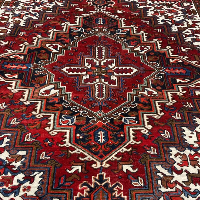 HERAT ORIENTAL Handmade Fine Persian Heriz Wool Rug - 7'9" x 9'8"