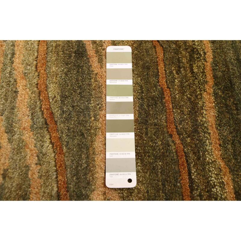 ECARPETGALLERY Hand-knotted Peshawar Ziegler Green Wool Rug - 5'1 x 7'0