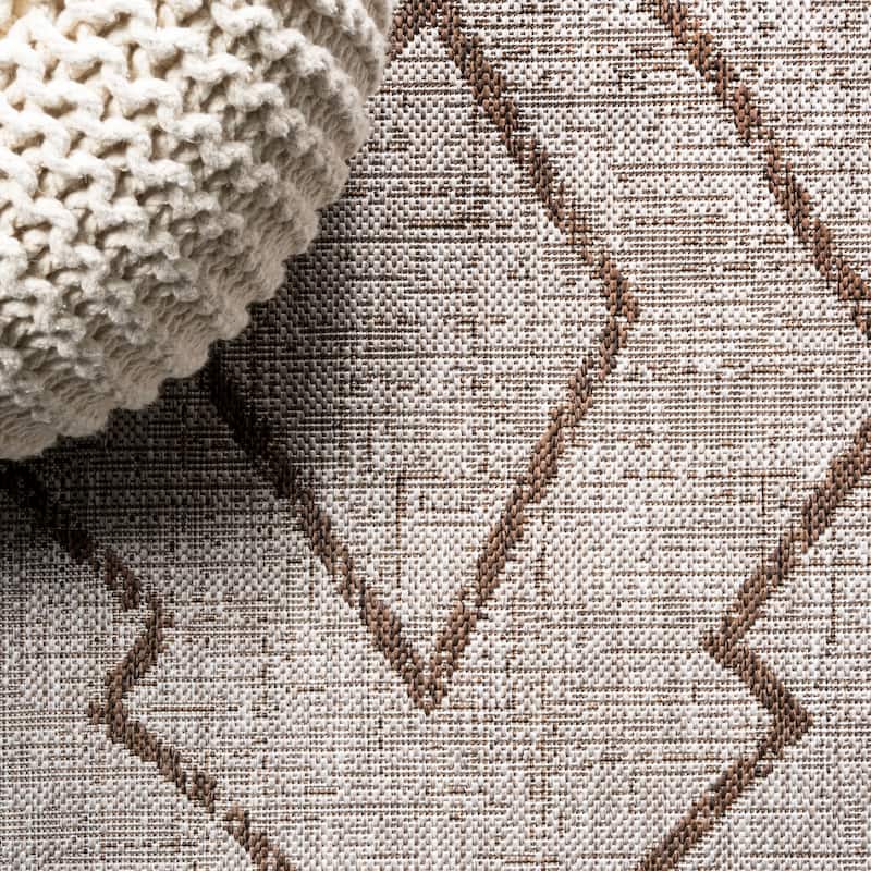 JONATHAN Y Derya Tribal Diamond Trellis Indoor/Outdoor Area Rug